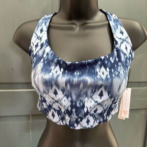 NWT (XXL) Victoria’s Secret live on point strappy back sports bra - Blue/White
